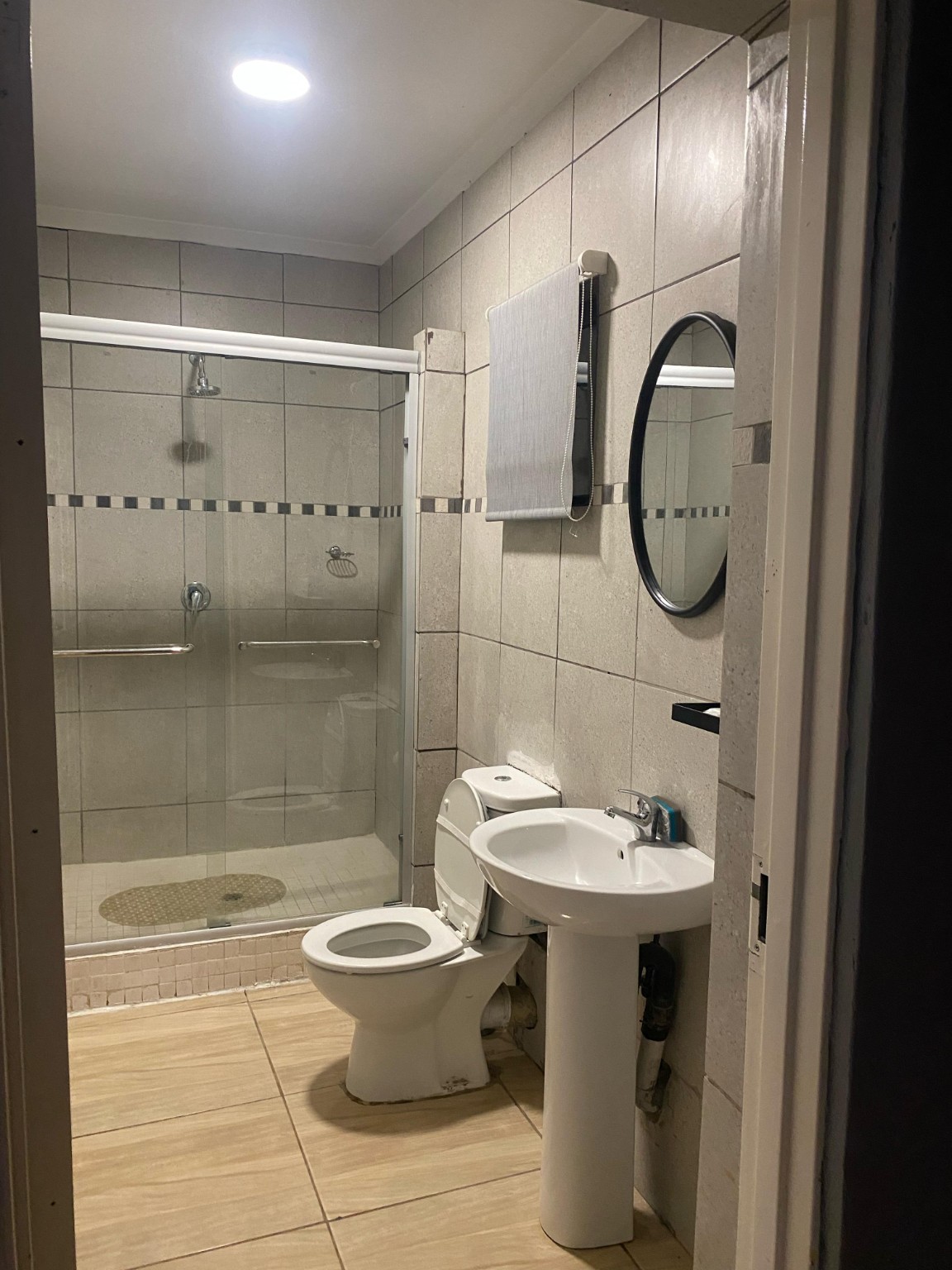 20 Ernest Self-Catering interior